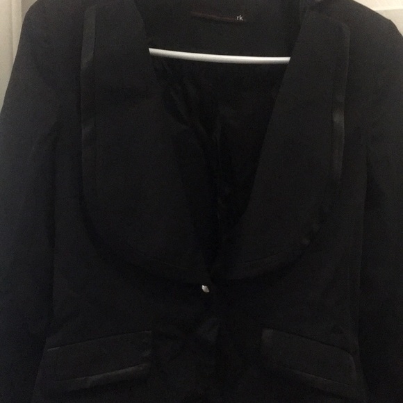 beautiful black silky tailored jacket - Picture 3 of 3